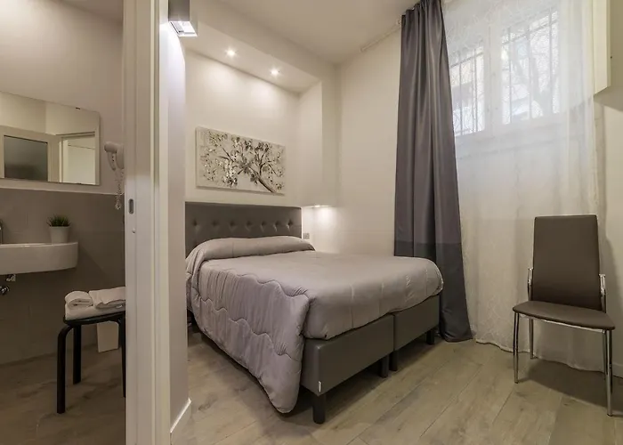 Domus Mazzini 4*